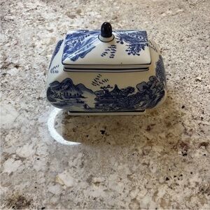 Chinese Blue & White Porcelain Lidded Dish Bowl Toureen Box Mountain Scene Nice